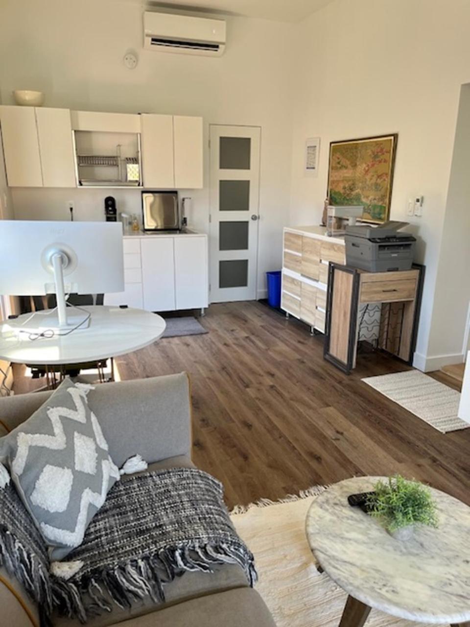 Queen Loft In Nature Toronto Ngoại thất bức ảnh